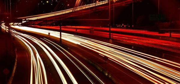 AI, E-Mobility and Robotics: 150% Upside? Mercedes-Benz, BYD, XPeng and Strategic Resources in Focus