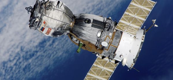 Defense, oil, and turbulent times - Silver at USD 150? Investors eye Airbus, Silver Viper, OHB, Rheinmetall, and RENK