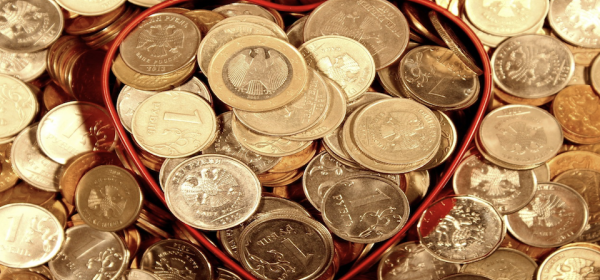 DIVIDENDS WITH SUBSTANCE: INTESA SANPAOLO, DWS GROUP, AND RE ROYALTIES UNDER THE MICROSCOPE