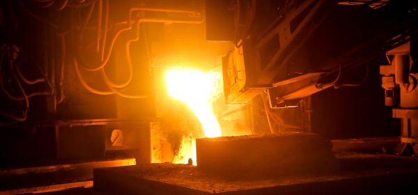 Forget Hydrogen: Mercedes-Benz, Strategic Resources, and Rio Tinto Show Where the Real Money Lies
