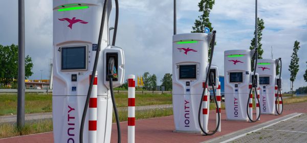 Forget Old Batteries &mdash; BYD, HPQ Silicon, and BASF are Capitalizing on the Upcoming Megatrend