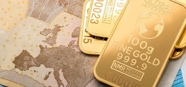 Is the Gold Price Falling? Buy the Dip! Why Barrick Mining, Desert Gold Ventures, and Agnico Eagle Mines Now Offer Attractive Entry Points